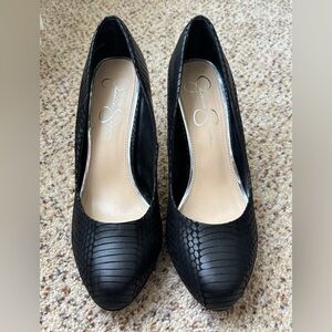 Jessica Simpson Nelson Black Snake-Embossed Pump